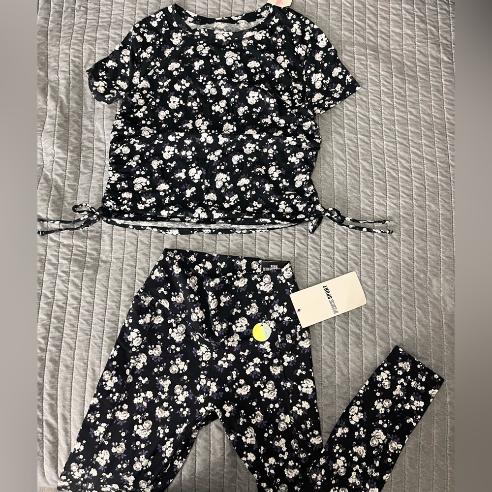 PINK // Flower legging and shirt set